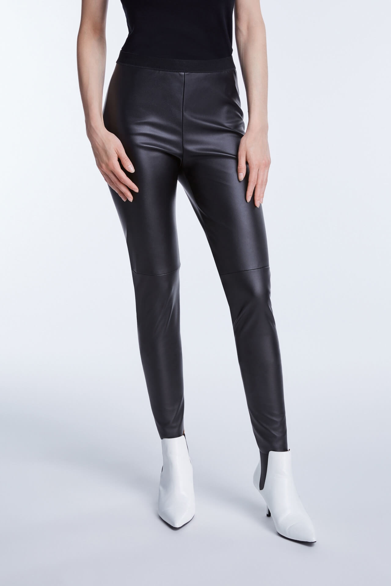 Set Leather Trousers In Black